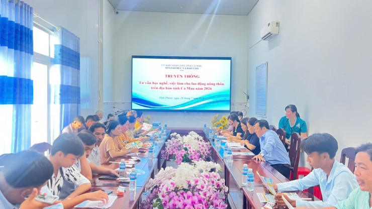 Trung Tâm Dịch Vụ Việc Làm Tỉnh Cà Mau Phối Hợp Tổ Chức Tuyên Truyền, Tư Vấn Học Nghề, Việc Làm Cho Lao Động Nông Thôn