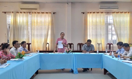 Chi bộ Trung tâm Dịch vụ việc làm Cà Mau họp thường kỳ tháng 8/2026