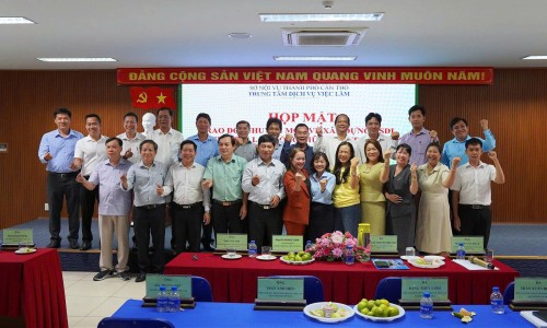 Trung Tâm Dịch Vụ Việc Làm Tỉnh Cà Mau Tham Dự Hội Nghị Xây Dựng Cơ Sở Dữ Liệu Thị Trường Lao Động Khu Vực Phía Nam