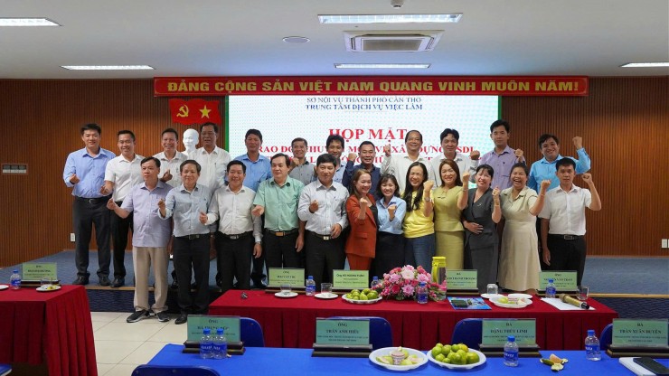 Trung Tâm Dịch Vụ Việc Làm Tỉnh Cà Mau Tham Dự Hội Nghị Xây Dựng Cơ Sở Dữ Liệu Thị Trường Lao Động Khu Vực Phía Nam