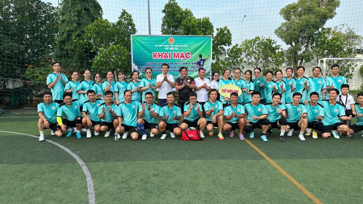 Sôi nổi Giải bóng đá Nam, Nữ Chào mừng Kỷ niệm 81 năm Ngày thành lập ngành Nội vụ và 81 năm Ngày Quốc khánh nước Cộng Hòa Xã Hội Chủ Nghĩa Việt Nam