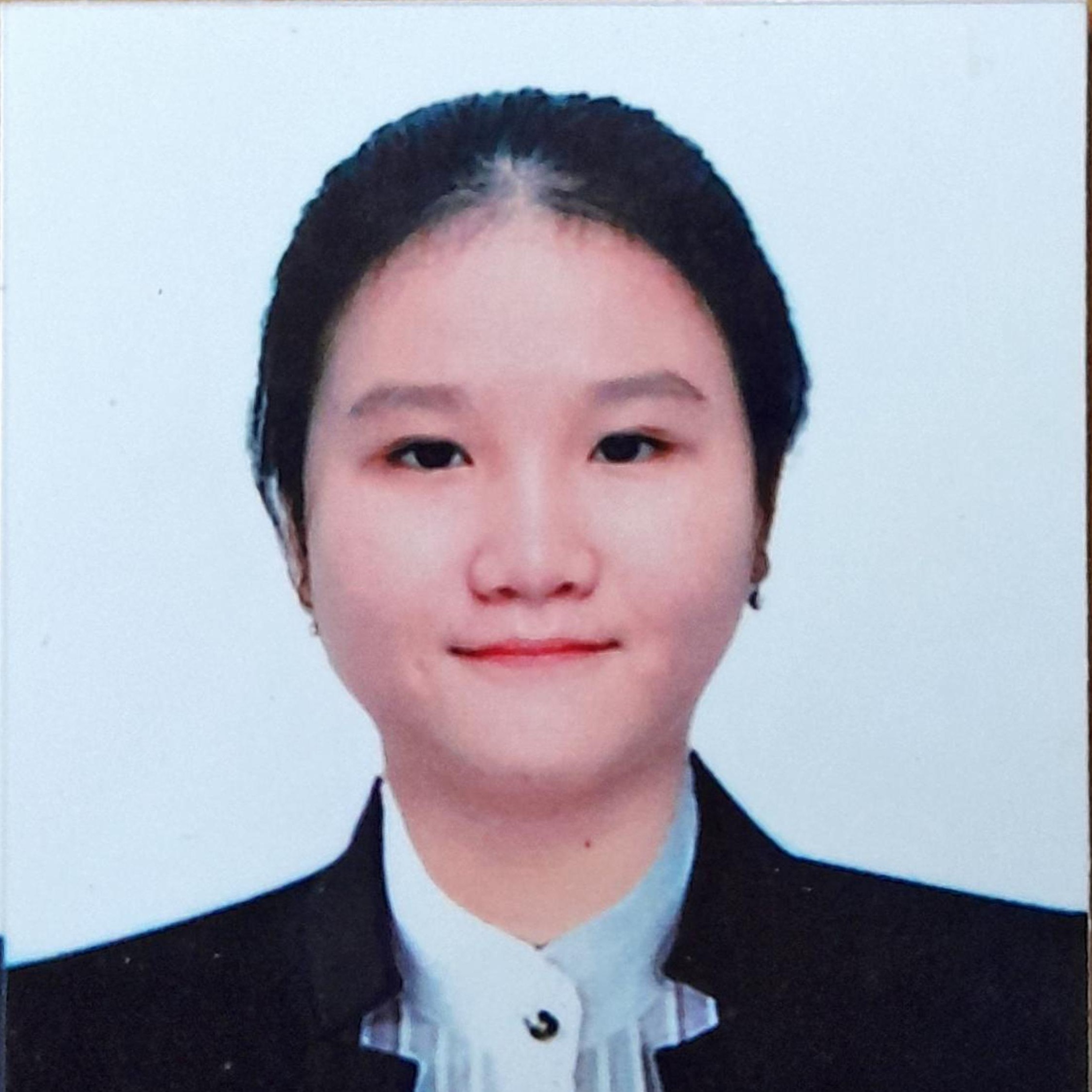 Ông Thúy Ngọc