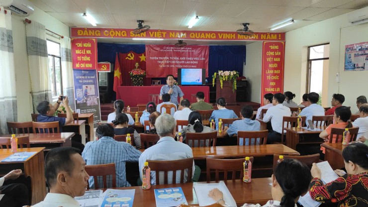 Tuyên truyền tư vấn việc làm và đưa người lao động đi làm việc ở nước ngoài theo hợp đồng năm 2024 tại xã Tắc Vân thành phố Cà Mau