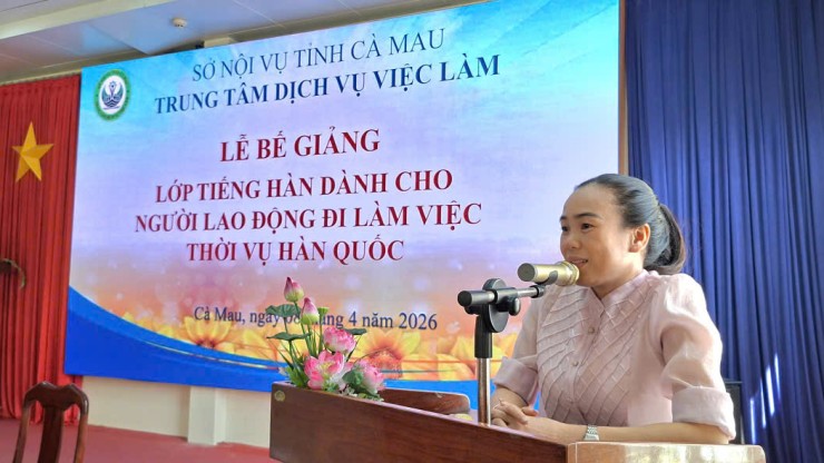 Tổ chức bế giảng lớp tiếng Hàn cho người lao động đi làm việc tại Hàn Quốc