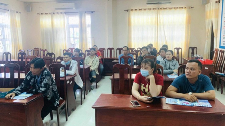 Tổ chức phiên giao dịch việc làm cho người lao động đang hưởng trợ cấp thất nghiệp trên địa bàn tỉnh Cà Mau