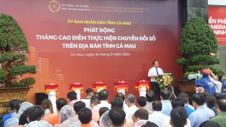 Tăng cường tuyên truyền tháng cao điểm và Chương trình hưởng ứng Ngày Chuyển đổi số quốc gia năm 2024 trên địa bàn tỉnh Cà Mau