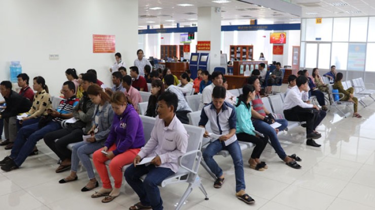 Trung tâm Dịch vụ việc làm tỉnh Cà Mau giải quyết kịp thời chính sách Bảo hiểm thất nghiệp cho người lao động