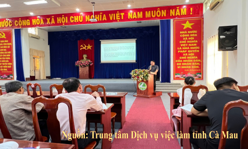 Tổ chức phiên giao dịch việc làm tại huyện Thới Bình