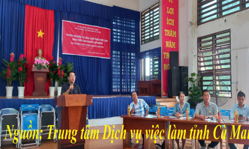 Tuyên truyền, tư vấn việc làm cho học sinh tại trường Trung phổ thông dân tộc nội trú