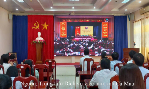 Chi bộ Trung tâm Dịch vụ việc làm tỉnh Cà Mau tham gia theo dõi truyền hình trực tiếp Đại hội Đại biểu Đảng bộ tỉnh Cà Mau lần thứ I, (NK 2025 – 2030)