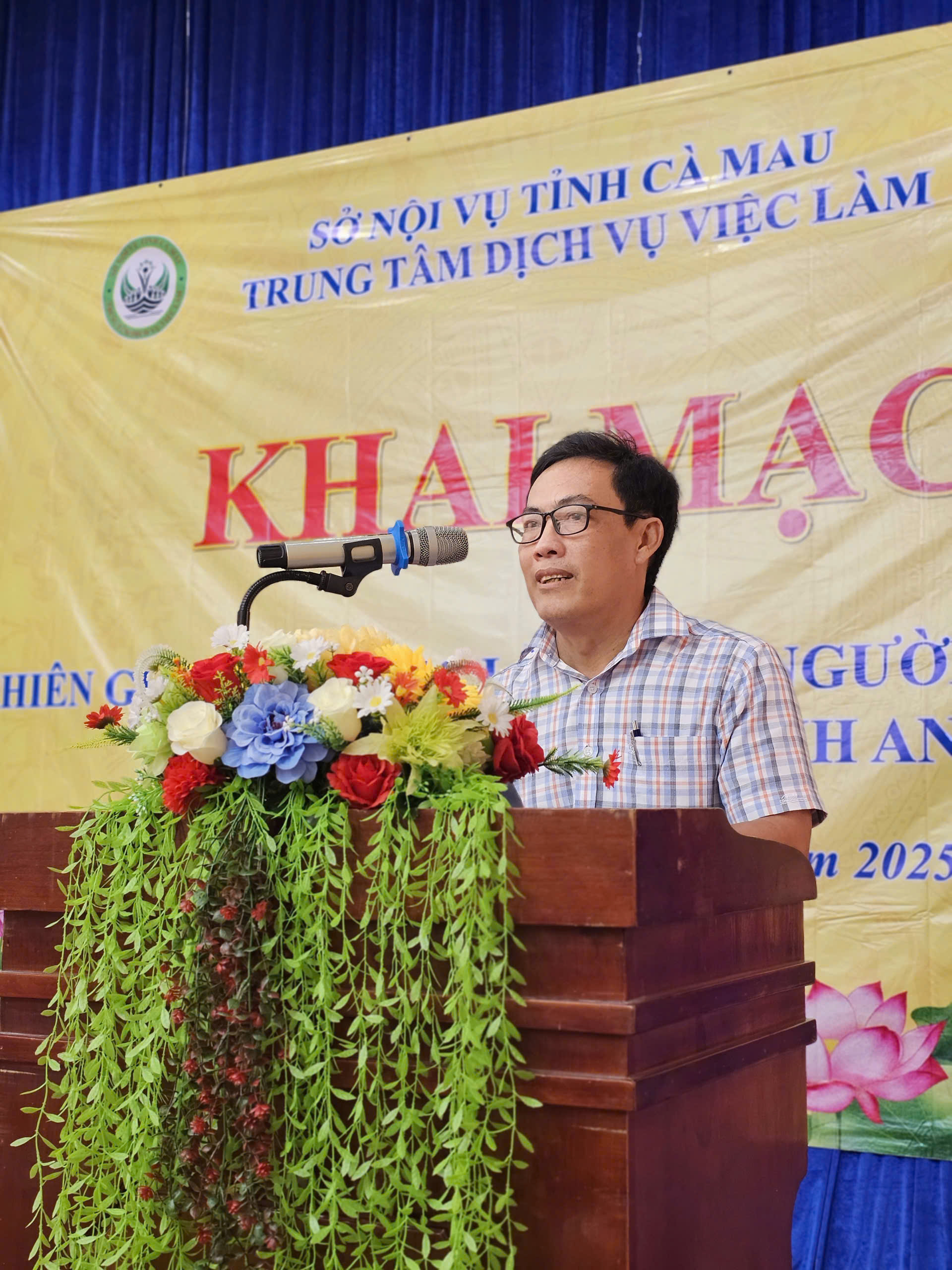 ong-nvs-phat-bieu.jpg