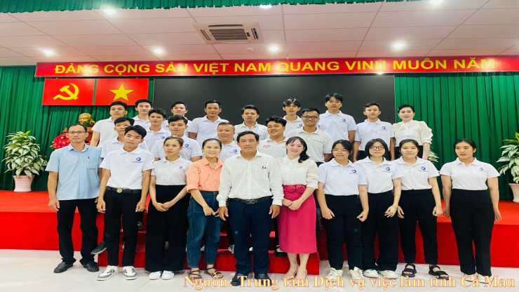 Trung tâm Dịch vụ việc làm tỉnh Cà Mau phối hợp Phòng Lao động TB&XH Huyện Đầm Dơi công tác đến làm việc và thăm thực tập sinh tỉnh Cà Mau