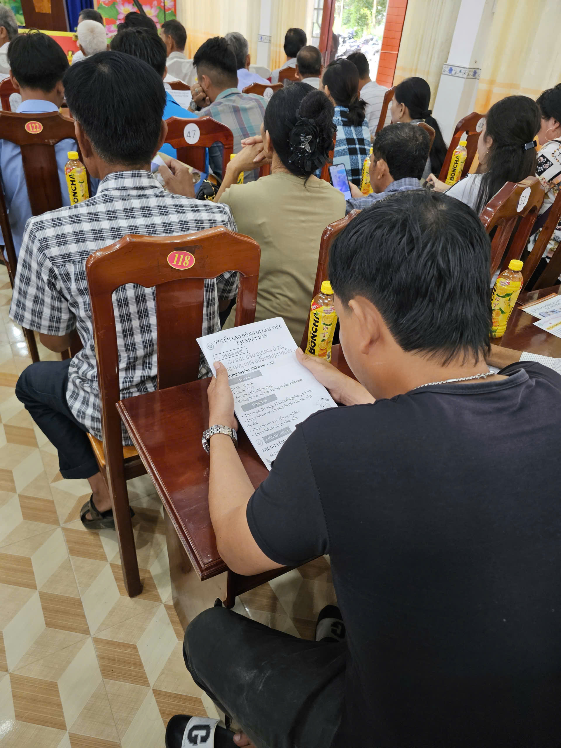 tim-hieu-chuong-trinh.jpg