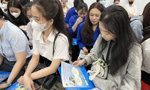 Tổ chức phiên giao dịch việc làm dành cho người lao động thất nghiệp trên địa bàn tỉnh Cà Mau