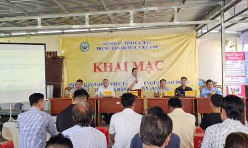 Phiên giao dịch việc làm tại xã Trần Phán - Kết nối việc làm, định hướng tương lai