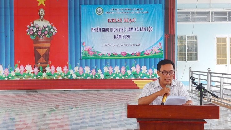 Sức hút từ mô hình đưa Phiên giao dịch việc làm lưu động về xã Tân Lộc